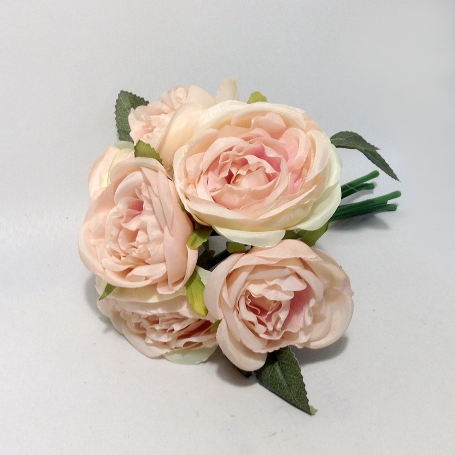 Букет шиповниковидной розы пудрово-розовый