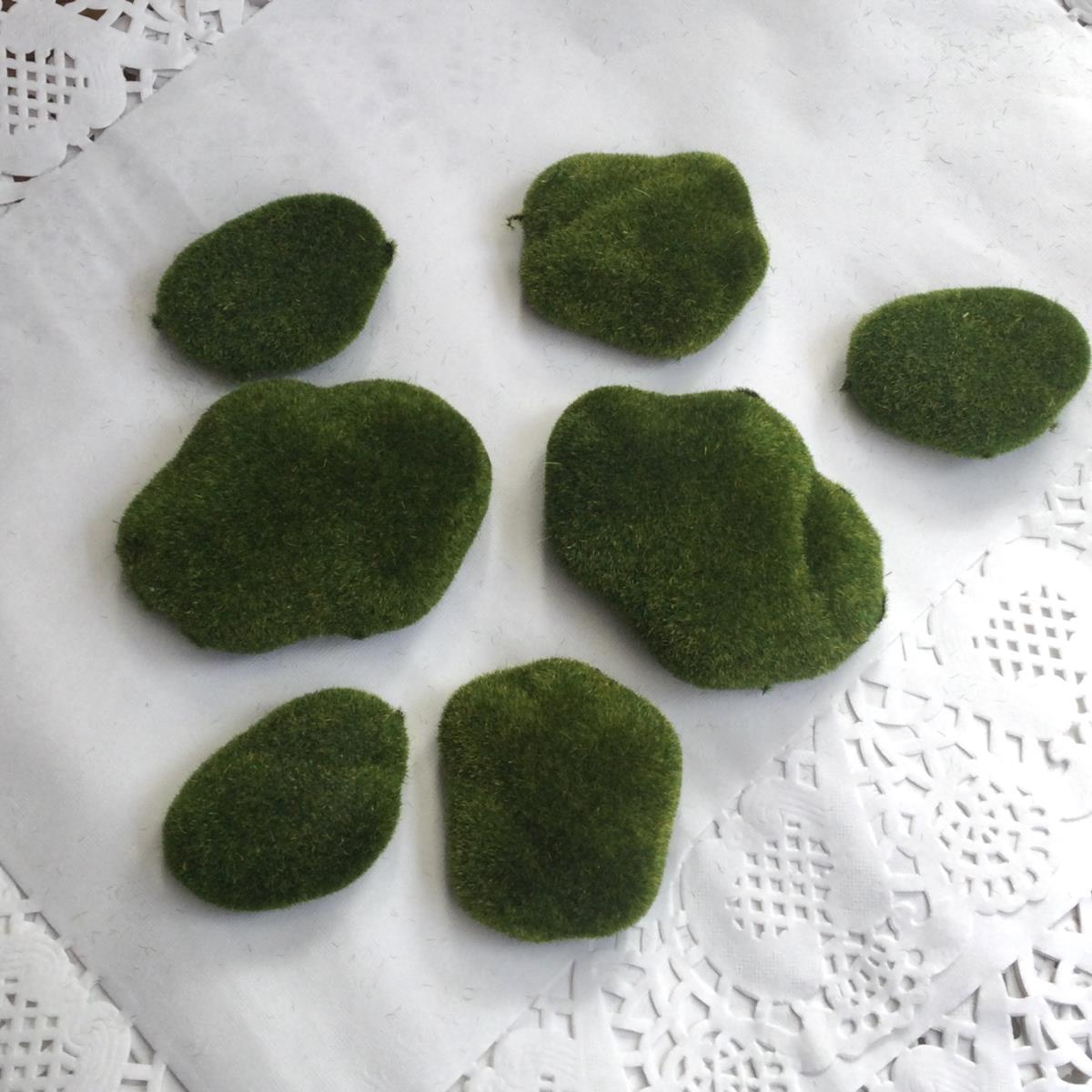 Камушки из мха плоские -7шт