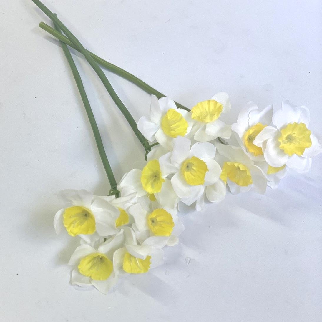 Нежная веточка нарцисса - 35см