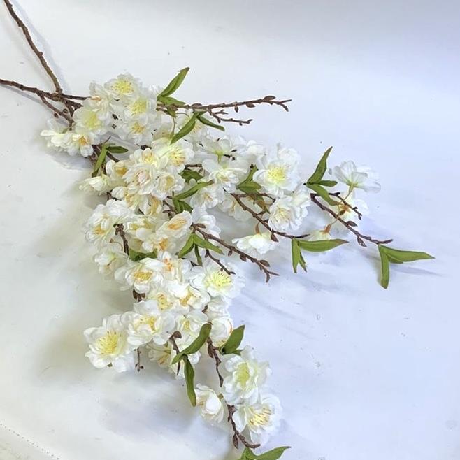 Ветка яблони белая 85см