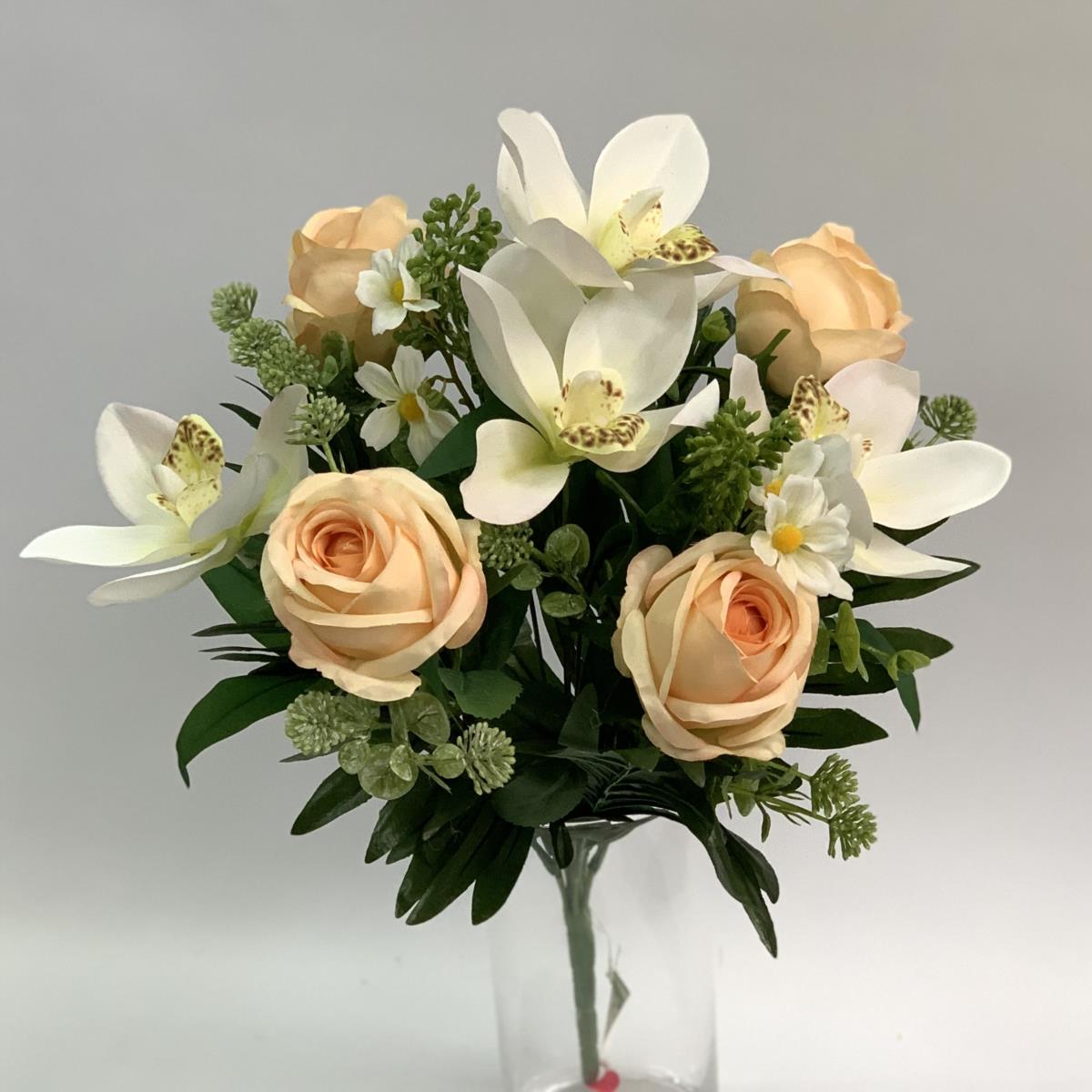 Букет роз с лилиями бело- желтый 50см